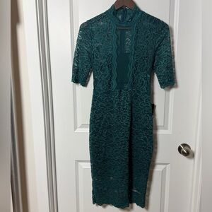 Express Emerald Green Lace Mock Neck Sheath Dress NWT Short Sleeve Bodycon 6